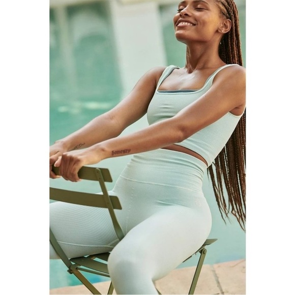 FP Movement Happiness Runs 7/8 Leggings in Iced Mint - Picture 2 of 8